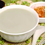 娱乐吃瓜酱豆汁视频,揭秘网红美食背后的故事